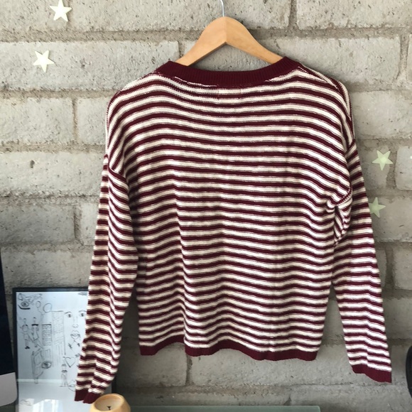 Light Sweater - Picture 4 of 4